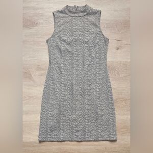 Size 4 Tahari Sleeveless Textured Knit Mini Dress